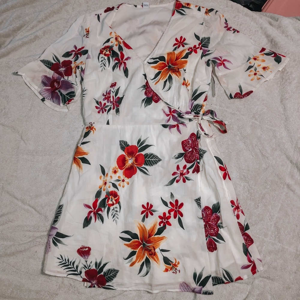 Old Navy Floral Print Dress